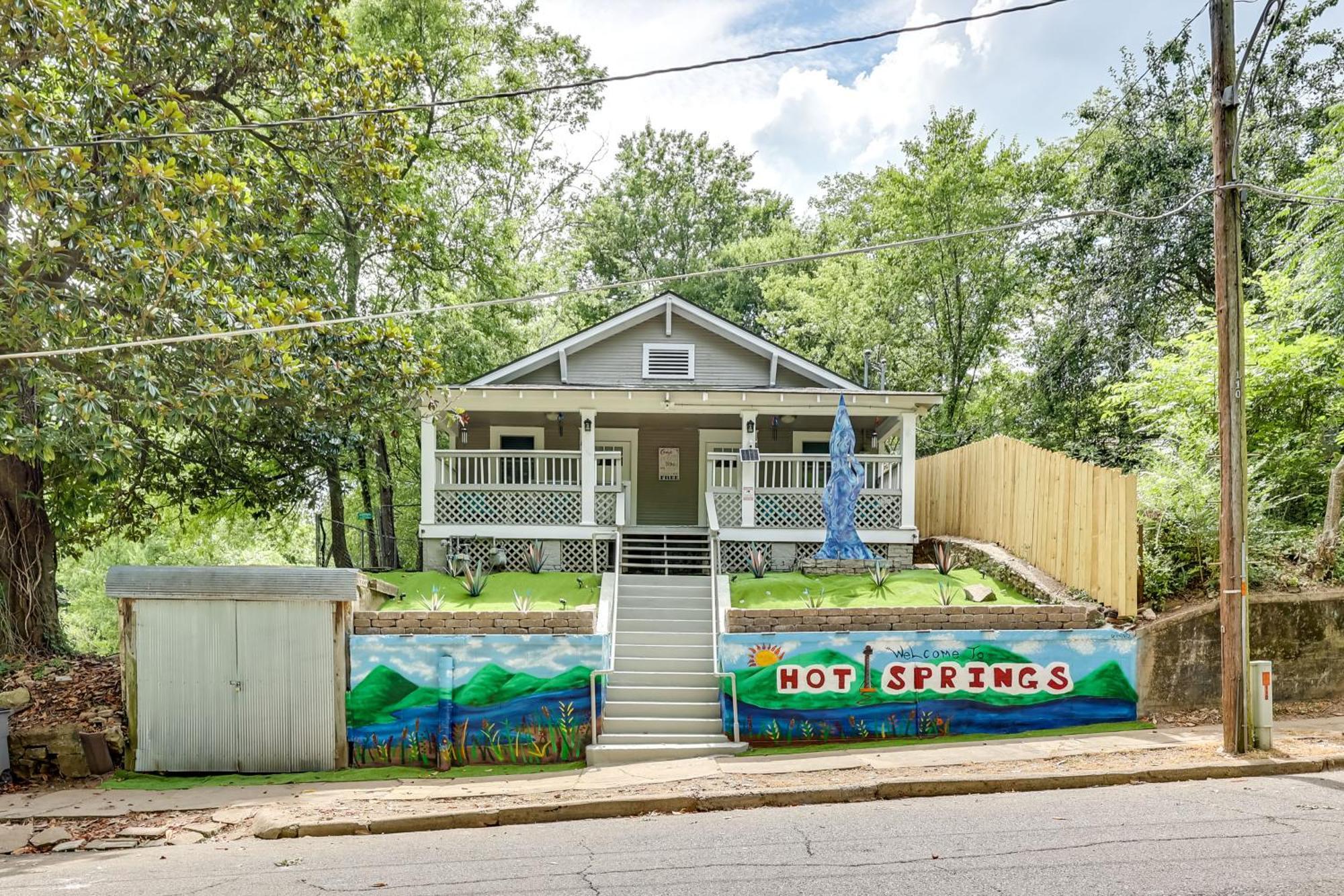 Hot Springs Home With Yard, Walk To Bathhouse Row! Екстериор снимка